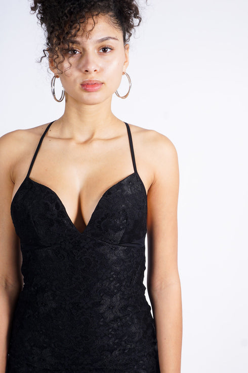 CONCERN (party gown)